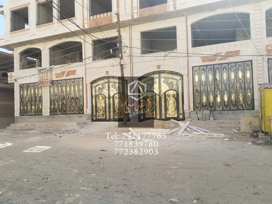 ابواب دكاكين 17